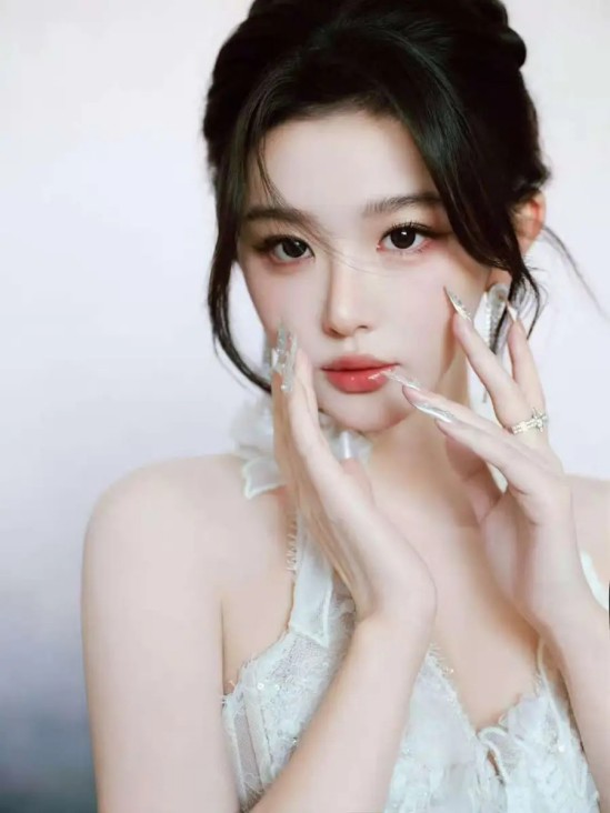 日本准妈妈不堪前男友骚扰报警，数日后还是被用定位娃娃找到杀害于家中……