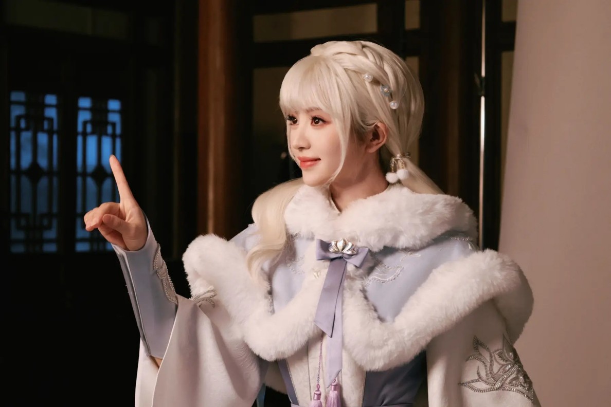 辽视六届元老，39岁首登春晚：刘心悦做对了什么？