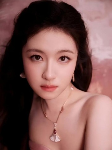 恭喜！江华爱子求婚成功：校服求婚藏浪漫，江华夫妇“放手式育儿”迎新篇