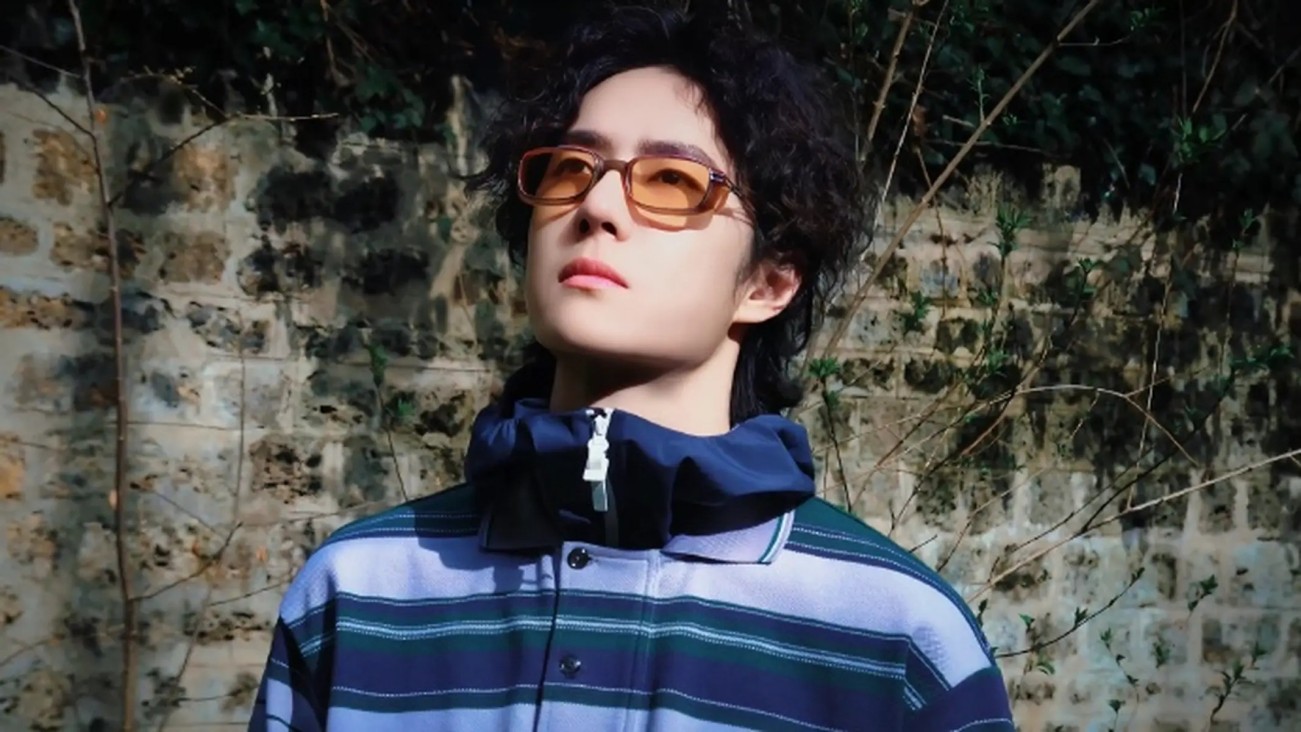 39岁江疏影近况曝光！曾与胡歌相恋多年，被传与富商海外产子后公开亮相